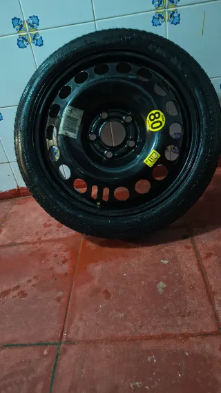 Rueda de repuesto Opel