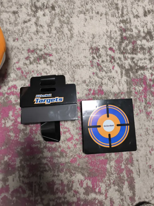 Balón Kickerball efecto curvo con diana