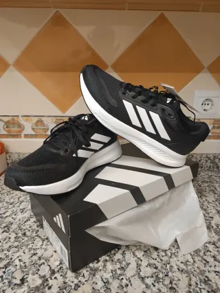 Adidas Runfalcon 5 (Horma Ancha)