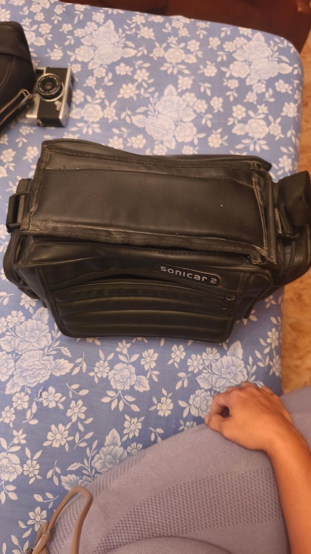 Cámara Olympus OM 707 Negra