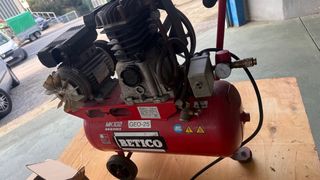 Compresor Betico 25L silencioso