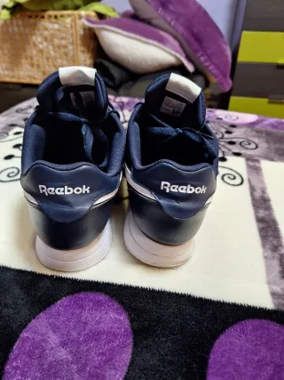 Zapatillas Reebok  classic Azul Talla 44