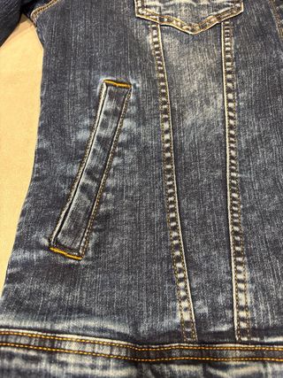 Chaqueta vaquera corte slim de Guess