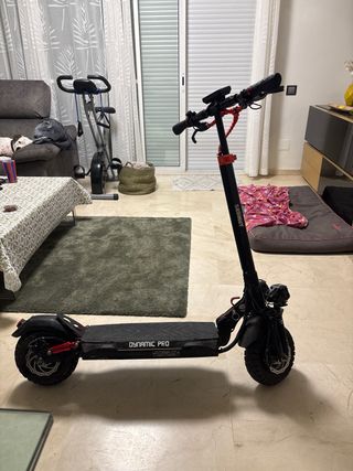 Patinete Eléctrico - Bueno, Bonito y Barato