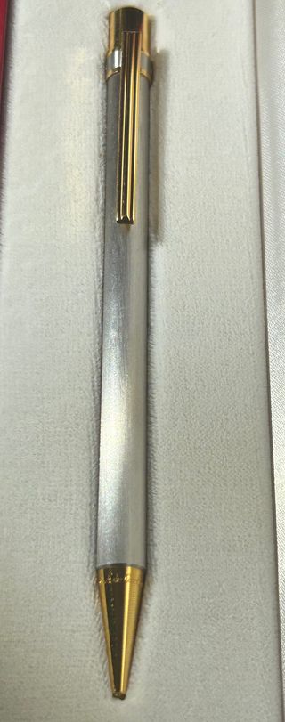 Bolígrafo Must de Cartier nuevo con caja y papeles