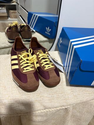 Adidas SL Zapatillas Marrones y Amarillas Unisex