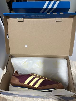 Adidas SL Zapatillas Marrones y Amarillas Unisex