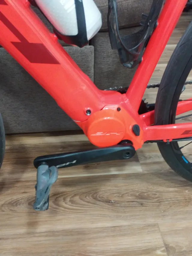 Bicicleta eléctrica BH core 1.2