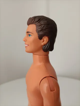 Hot Skatin' Ken 1994. Barbie