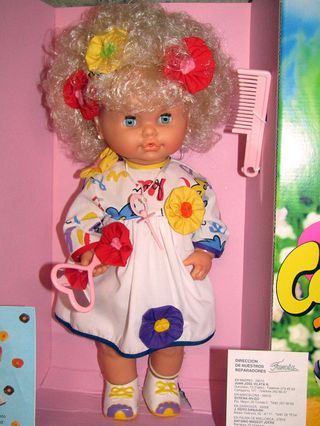 Vecchia bambola Coqueta di Famosa. Nuova e nella sua scatola originale