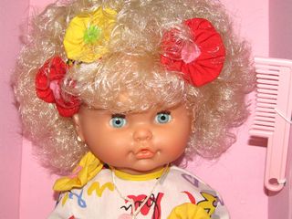 Vecchia bambola Coqueta di Famosa. Nuova e nella sua scatola originale