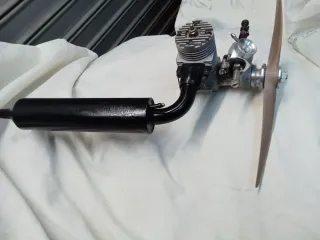 Motor Aeromodelismo MVVS 21 c/Resonador