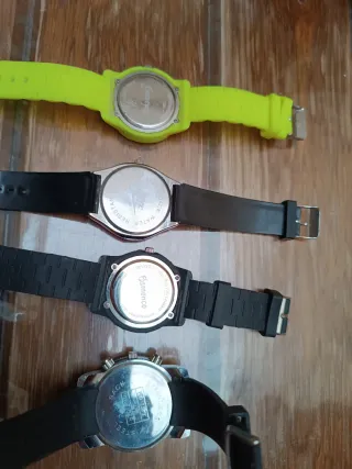 Lote de 4 relojes