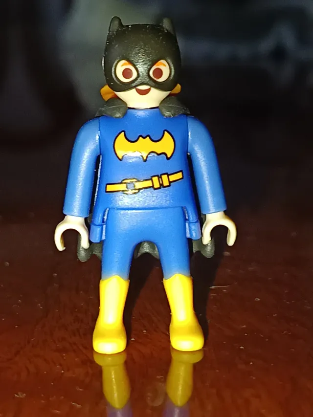 Figuras Playmobil Superhéroes DC - Batgirl y Robin