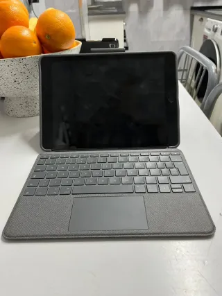 Funda Teclado Apple iPad 9 generación
