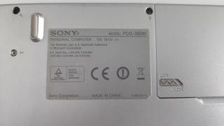 Portátil Sony Vaio VGN-FZ18E + Cargador