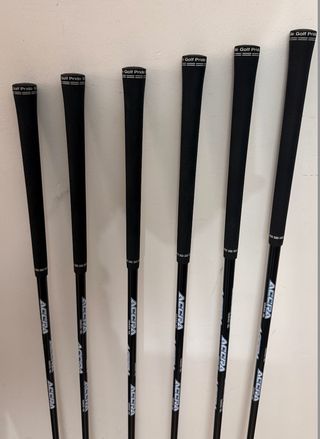 Juego 6 Varillas Accra Hierro Grafito Senior