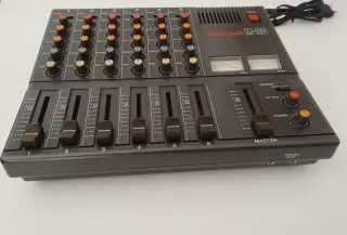 Tascam M-06 Mixer Analogico