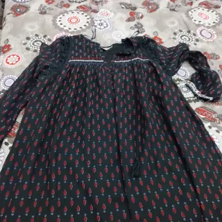 Vestito nero con fantasia