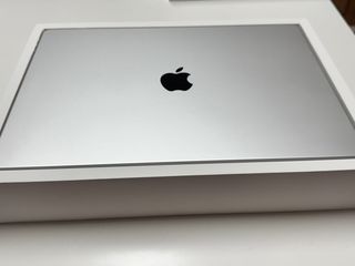 MacBook Pro 16 M3 Max • 48GB RAM • 1TB SSD