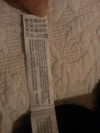 Vestido negro sin mangas Zara