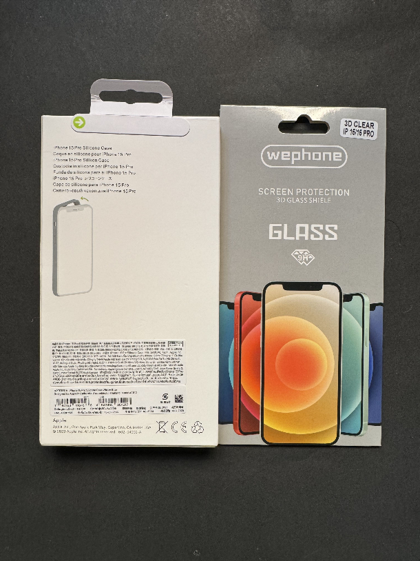 Custodia iPhone 15 Pro in silicone nuova 4