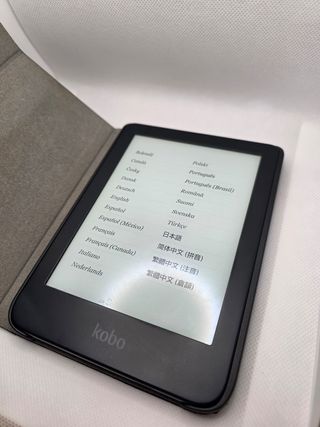 Lettore Ebook Kobo Clara 2E Nero/Grigio