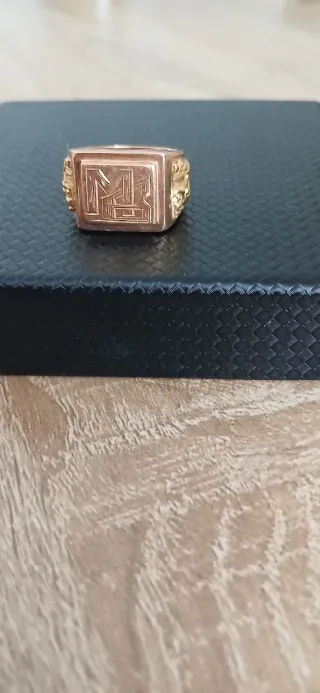 Anillo Sello Oro 18k