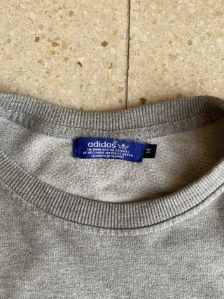 Sudadera Adidas gris