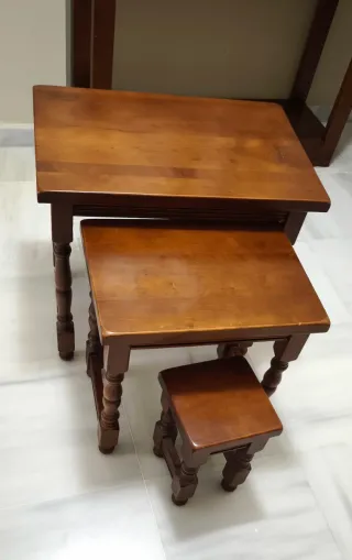 Set di tavoli decorativi