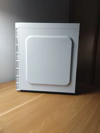 Caja PC Gaming NFORTEC Lynx Blanca Cristal Templad