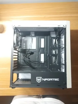 Caja PC Gaming NFORTEC Lynx Blanca Cristal Templad