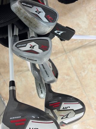 Palos y Bolsa de Golf Wilson