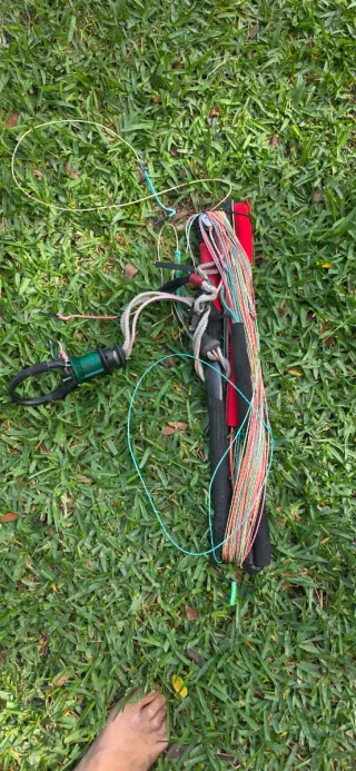 Kite 9m 6 usos. Cometa solo 120€ con barra 200€