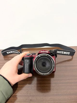 Samsung WB1100F Fotocamera Bridge Rossa 16.2 MP
