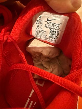 Nike Free Metcon 6 Talla 36.5 Rojas