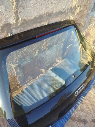 Portón Audi A6 C5 Avant/Allroad Negro