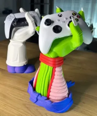 Soportes para mando de Goku