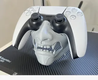 Soportes para mando de Goku