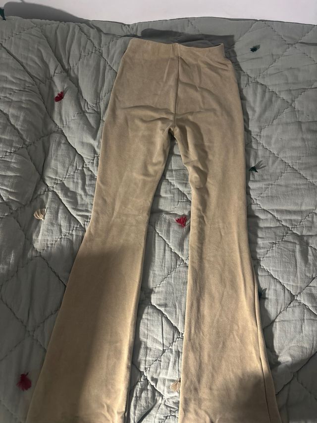 Pantalón campana beige talla S