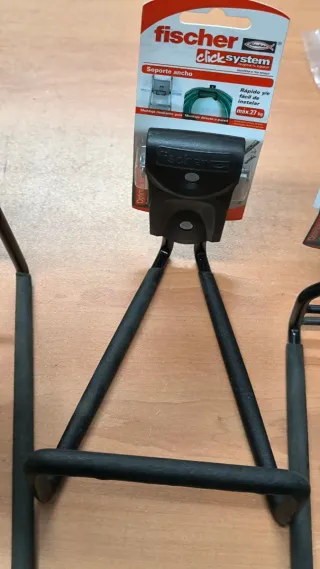 Soportes de pared Fischer