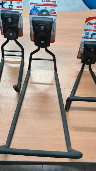 Soportes de pared Fischer