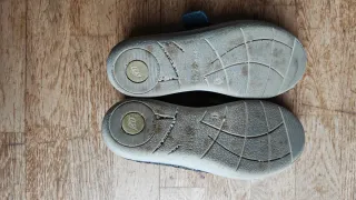 Sandalias mujer negras y plateadas