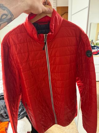 Chaqueta Napapijri Azul y Roja