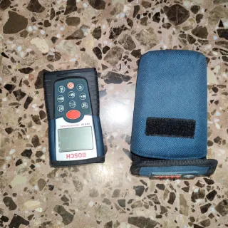 Medidor Láser Bosch DLE 50 Professional