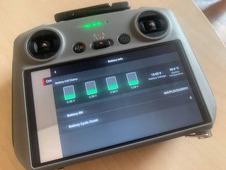 DJI Air 3 Fly More Combo (DJI RC 2)