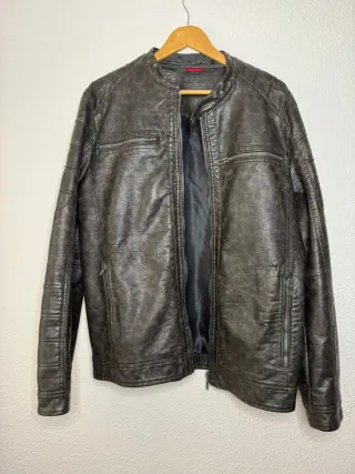 Chaqueta efecto piel