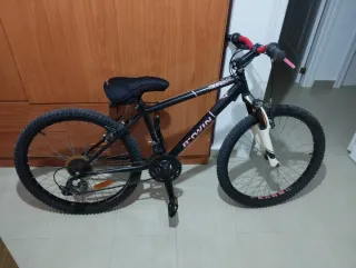 Bicicleta Btwin Negra