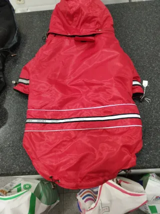 Vendo impermeabili - cappotti nuovi da indossare