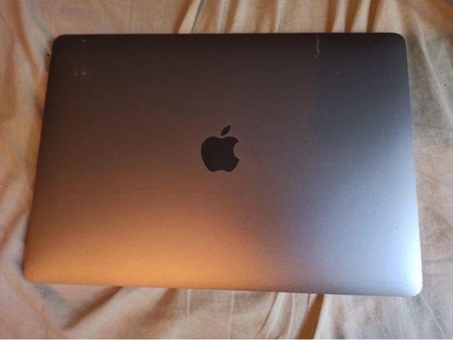 MacBook Pro 2020 Plata